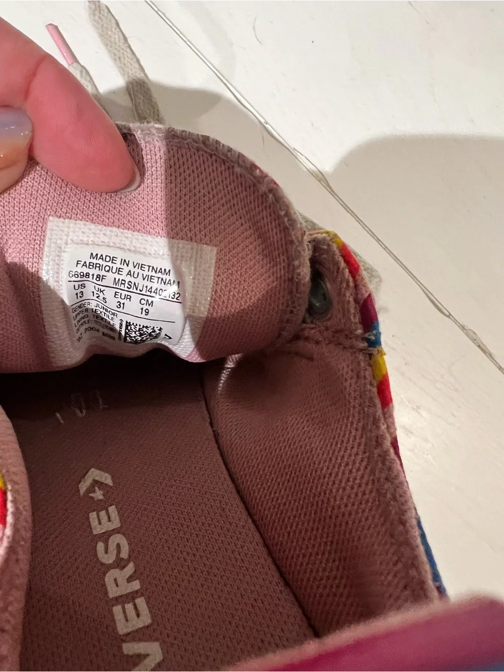 Converse Kids Low Top Sneakers in Gray with Rainbow Trim